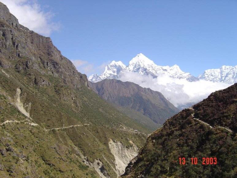 Everest BC-07.jpg